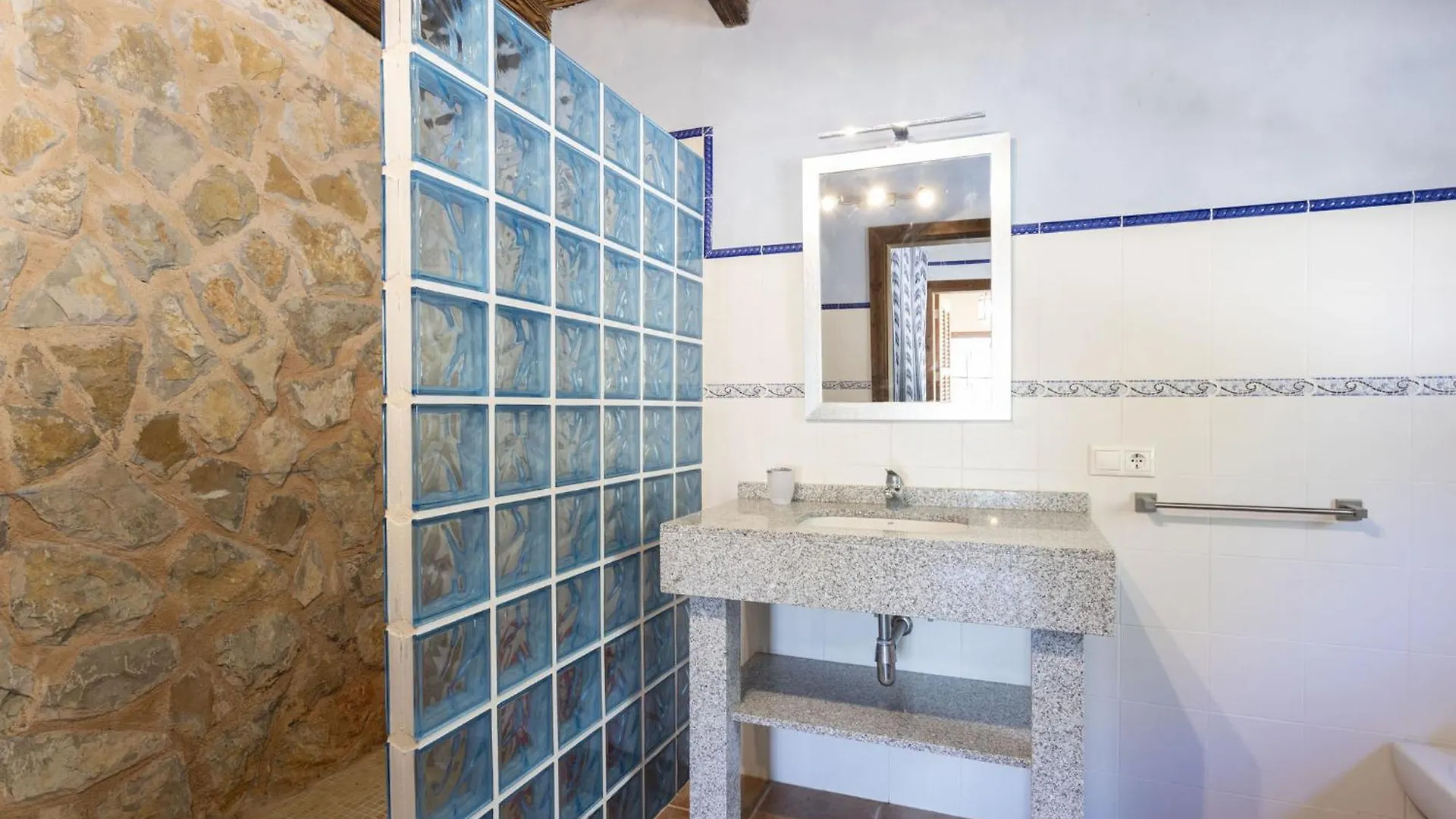 Villa Ses Comes Selva  Selva (Mallorca)